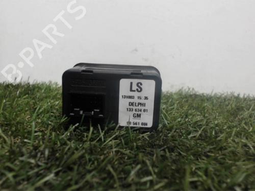 Left front window switch OPEL ZAFIRA A MPV (T98) 2.0 DTI 16V (F75) | BP25393005I27 