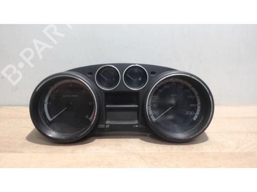 Used Instrument cluster PEUGEOT 308 I (4A_, 4C_) 1.6 HDi (90 hp) 25412576