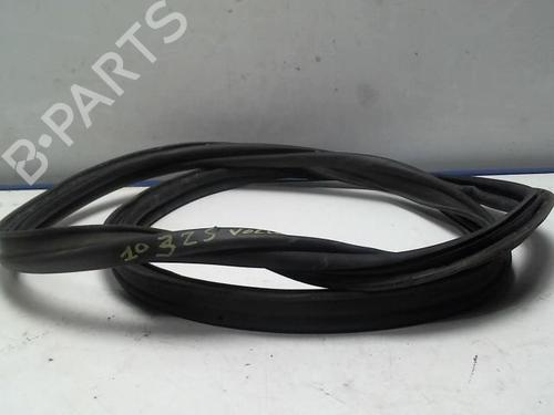 Used Rubber door seal VOLVO C30 (533) 1.6 D (109 hp) 30794430