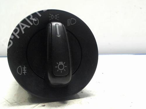 Switch SEAT Mii (KF1, KE1) 1.0 | BP25419245I30
