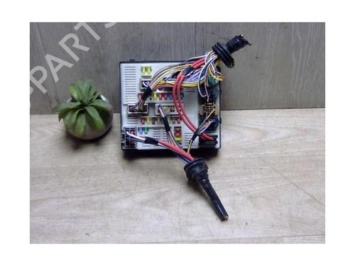 Fuse box RENAULT MEGANE III Hatchback (BZ0/1_, B3_) 1.5 dCi (BZ09, BZ0D, BZ1W, BZ29, BZ14) | BP25412236E1 
