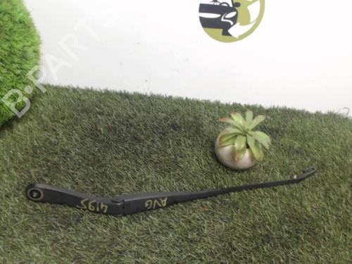 Used Front windshield wiper arm DACIA SANDERO 1.2 16V (75 hp) 25393324