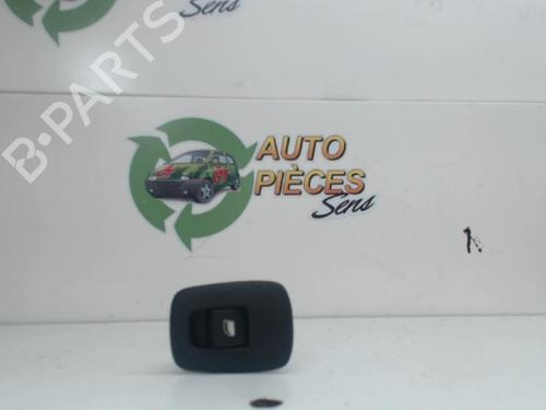 Used Right rear window switch Right rear window switch PEUGEOT 207 (WA_, WC_) 1.6 HDi (109 hp) 25398149 25398149