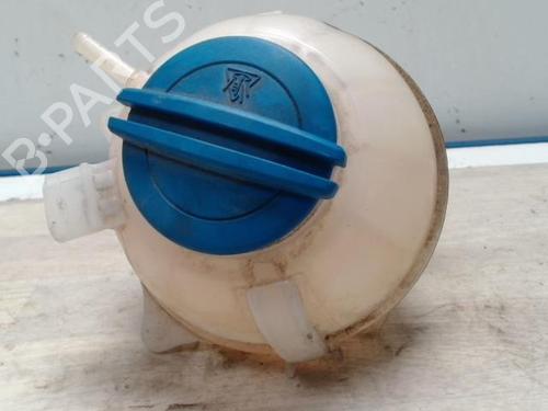 Used Expansion tank VW POLO V (6R1, 6C1) 1.2 TSI 16V (90 hp) 25420084