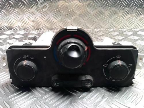 AC-Styringsenhed/Manøvreenhed RENAULT MEGANE II (BM0/1_, CM0/1_) 1.5 dCi (BM0F, BM0T, BM2B, CM0F, CM0T) | BP25841164I5 