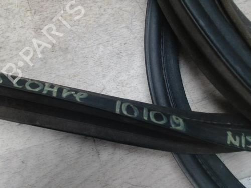 Rubber door seal NISSAN PRIMERA Hatchback (P12) 1.9 dCi | BP31227281C142