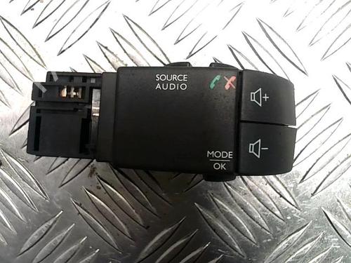 Comutador DACIA SANDERO II 1.5 dCi 75 / Blue dCi 75 (B8JW, B8M4, B8AH, B8M7, B8M6) (75 hp) 25869419