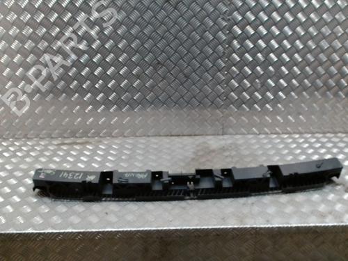 Absorbeur pare-chocs SEAT ARONA (KJ7, KJP) 1.0 TSI (116 hp) 31874082