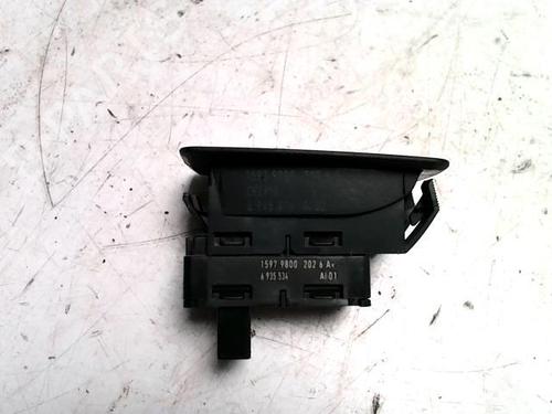 Used Right rear window switch BMW 3 Touring (E91) 318 d (122 hp) 31222607