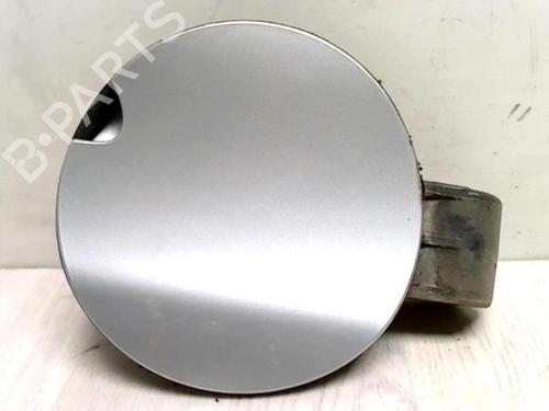 Fuel flap PEUGEOT 208 I (CA_, CC_) 1.2 VTI 82 | BP28358103C131