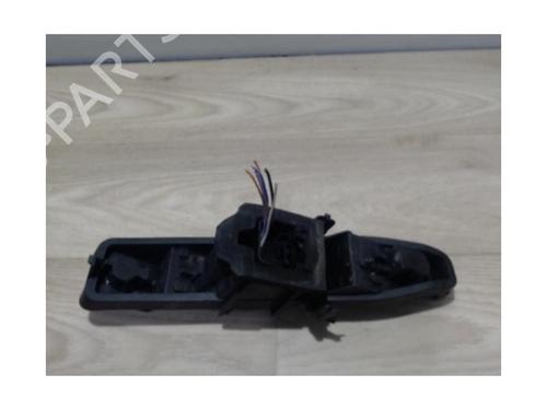 Licence plate light RENAULT SCÉNIC II (JM0/1_) 1.9 dCi (JM0G, JM12, JM1G, JM2C) | BP25412143I40 