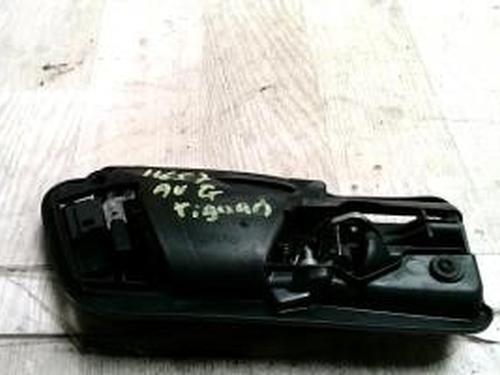 Used Front left interior door handle VW TIGUAN (5N_) 2.0 TDI (140 hp) 25425261