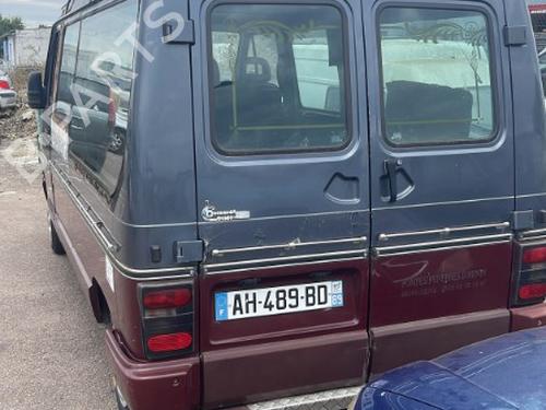Used Parts RENAULT TRAFIC Van (T_, P_, V_) 2.1 D 2465625