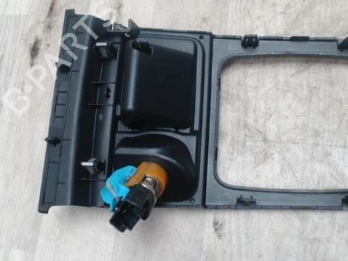 Middle console PEUGEOT 207 (WA_, WC_) 1.6 HDi | BP31234672I22 