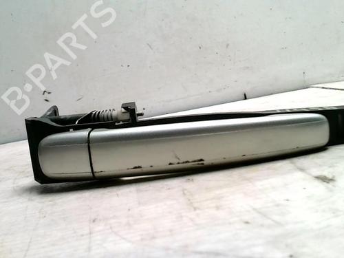 front-right-exterior-door-handle-peugeot-307-3ac-2000-2001-2002-2003-2004-2005-2006-2007-2008-2009-2010-2011-2012-25423637 main image