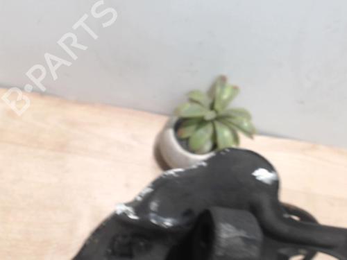 Right front steering knuckle MERCEDES-BENZ C-CLASS (W203) C 270 CDI (203.016) | BP25414656M26