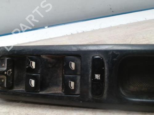 Used Left front window switch PEUGEOT 407 (6D_) 1.6 HDi 110 (6D9HZC, 6D9HYC) (109 hp) 31228953