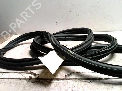 Used Rubber door seal Rubber door seal 31239299 31239299