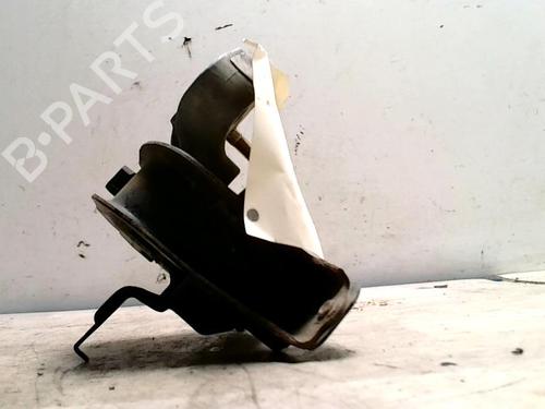 Used Engine mount TOYOTA YARIS VERSO (_P2_) 1.4 D-4D (NLP20_, NLP22_) (75 hp) 25424524