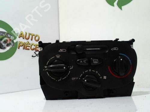AC-Styringsenhed/Manøvreenhed PEUGEOT 206 Hatchback (2A/C) 1.4 i | BP25400573I5 