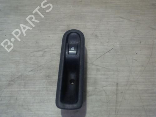 Used Left rear window switch RENAULT SCÉNIC II (JM0/1_) 1.5 dCi (JM02, JM13) (101 hp) 25389842