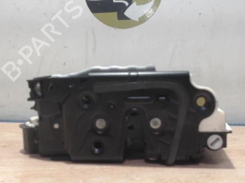 Cerradura puerta trasera izquierda VW POLO V (6R1, 6C1) 1.2 TSI 16V (90 hp) 25387314