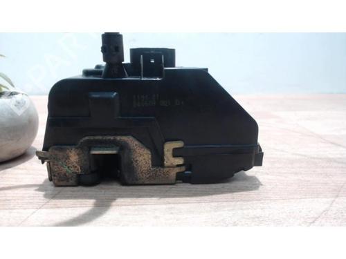 Front left lock RENAULT SCÉNIC II (JM0/1_) 1.9 dCi (JM0G, JM12, JM1G, JM2C) | BP25411831C98 