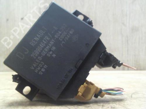 Used Electronic module RENAULT SCÉNIC III (JZ0/1_) 1.5 dCi (110 hp) 31231837