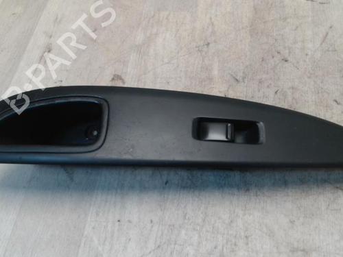Used Right front window switch NISSAN PRIMERA (P12) 2.2 Di (126 hp) 31227210