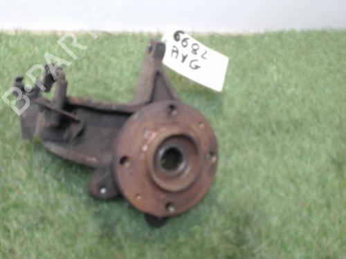 Used Left front steering knuckle PEUGEOT 306 Hatchback (7A, 7C, N3, N5) 1.6 (89 hp) 25413116