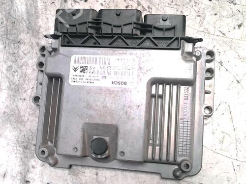 Used Engine control unit (ECU) PEUGEOT 208 I (CA_, CC_) 1.6 HDi (92 hp) 31221155