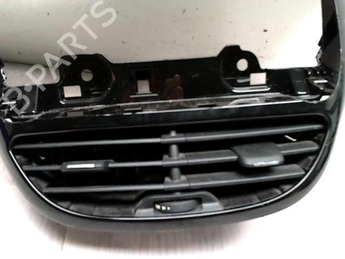 Air vent PEUGEOT 208 I (CA_, CC_) 1.2 VTI 82 | BP28361308I21 