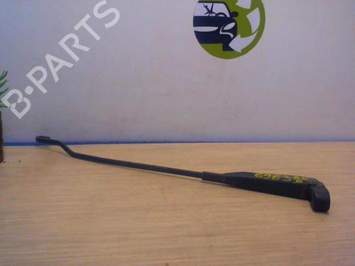 Used Front windshield wiper arm Front windshield wiper arm 25392633 25392633