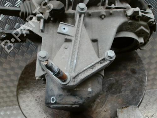 Gearbox RENAULT KANGOO (KC0/1_) 1.4 (KC0C, KC0H, KC0B, KC0M) | BP25712402M3