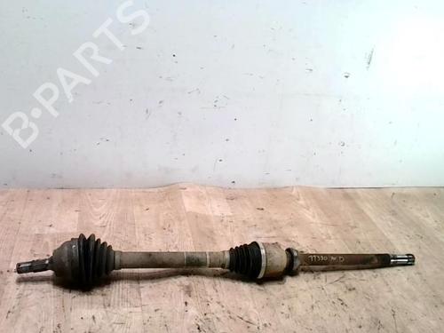 Used Right front driveshaft PEUGEOT 5008 (0U_, 0E_) 1.6 HDi (112 hp) 25427447