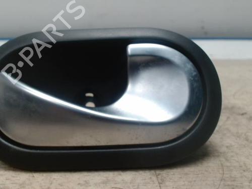 Used Front right interior door handle RENAULT MODUS / GRAND MODUS (F/JP0_) 1.5 dCi (FP0D, JP0D) (82 hp) 31231366