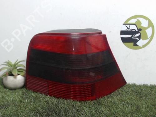 Høyre baklys VW GOLF IV (1J1) 1.9 TDI (115 hp) 25394349