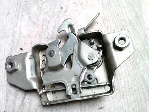 Hood lock RENAULT CLIO III (BR0/1, CR0/1) 1.6 16V (BR05, BR0B, BR0Y, BR15, BR1J, BR1M, BR1Y, CR0B,... | BP25422026C133 