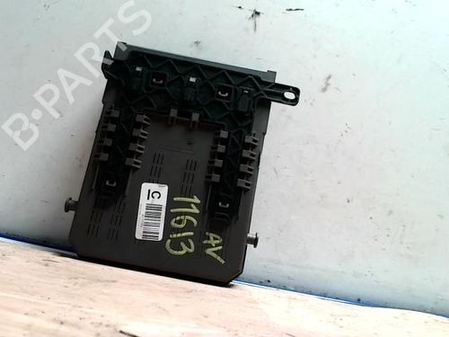 fuse-box-citroen-c5-i-dc_-2001-2002-2003-2004-2005-25427755 main image
