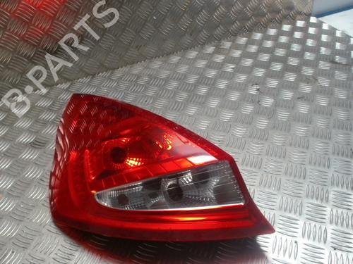 Feu arrière gauche FORD FIESTA VI (CB1, CCN) 1.4 TDCi (68 hp) 31997390