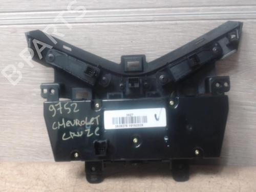 Used Climate control CHEVROLET CRUZE (J300) 2.0 CDI (150 hp) 29392553