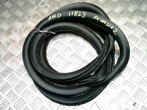 Gummiliste CITROËN C4 Picasso II 1.6 HDi / BlueHDi 115 (115 hp) 31224221