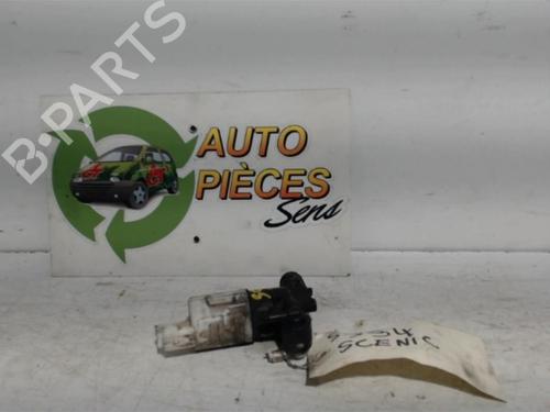 Used Washer pump RENAULT GRAND SCÉNIC II (JM0/1_) 1.5 dCi (JM1E) (106 hp) 25399536