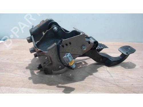 Pedal PEUGEOT 208 I (CA_, CC_) 1.2 VTI 82 | BP25413427I4