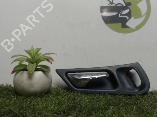 Used Rear right interior door handle MERCEDES-BENZ C-CLASS T-Model (S203) C 220 CDI (203.206, 203.208) (143 hp) 25415277