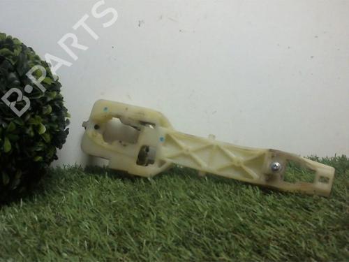 Front left exterior door handle KIA CARENS III MPV (UN) 2.0 CRDi 140 | BP25395314C128 