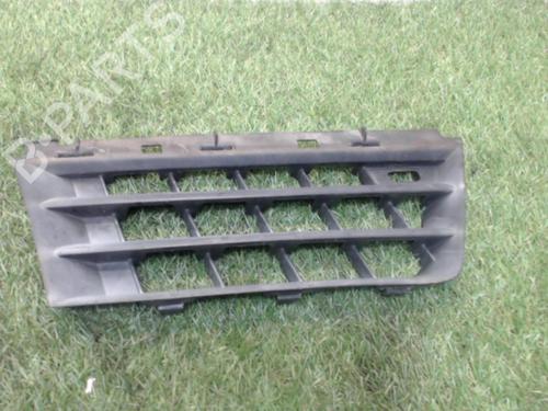 Used Grille RENAULT SCÉNIC II (JM0/1_) 1.9 dCi (JM0G, JM12, JM1G, JM2C) (120 hp) 25389824