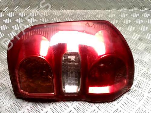 Venstre baglygte Venstre baglygte TOYOTA RAV 4 II (_A2_) 2.0 D 4WD (CLA20_, CLA21_, CLA20R, CLA21R) (116 hp) 33266427 33266427