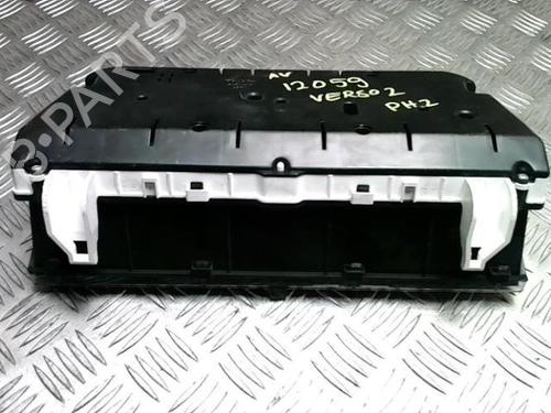 Instrument cluster TOYOTA COROLLA Verso (ZER_, ZZE12_, R1_) 2.2 D-4D (AUR10_, AUR10R) | BP25617811C47 