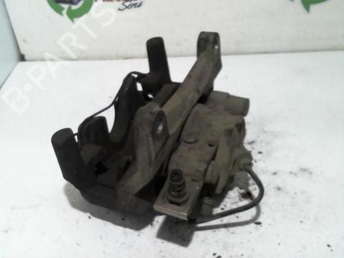 Used Right front brake caliper RENAULT ESPACE IV (JK0/1_) 2.2 dCi (JK0H) (150 hp) 25399326